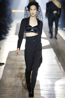 Moschino FALL 2018 MENSWEAR Milan MFW коллекция Moschino осень 2018 мужская неделя моды в Милане Mainstyles